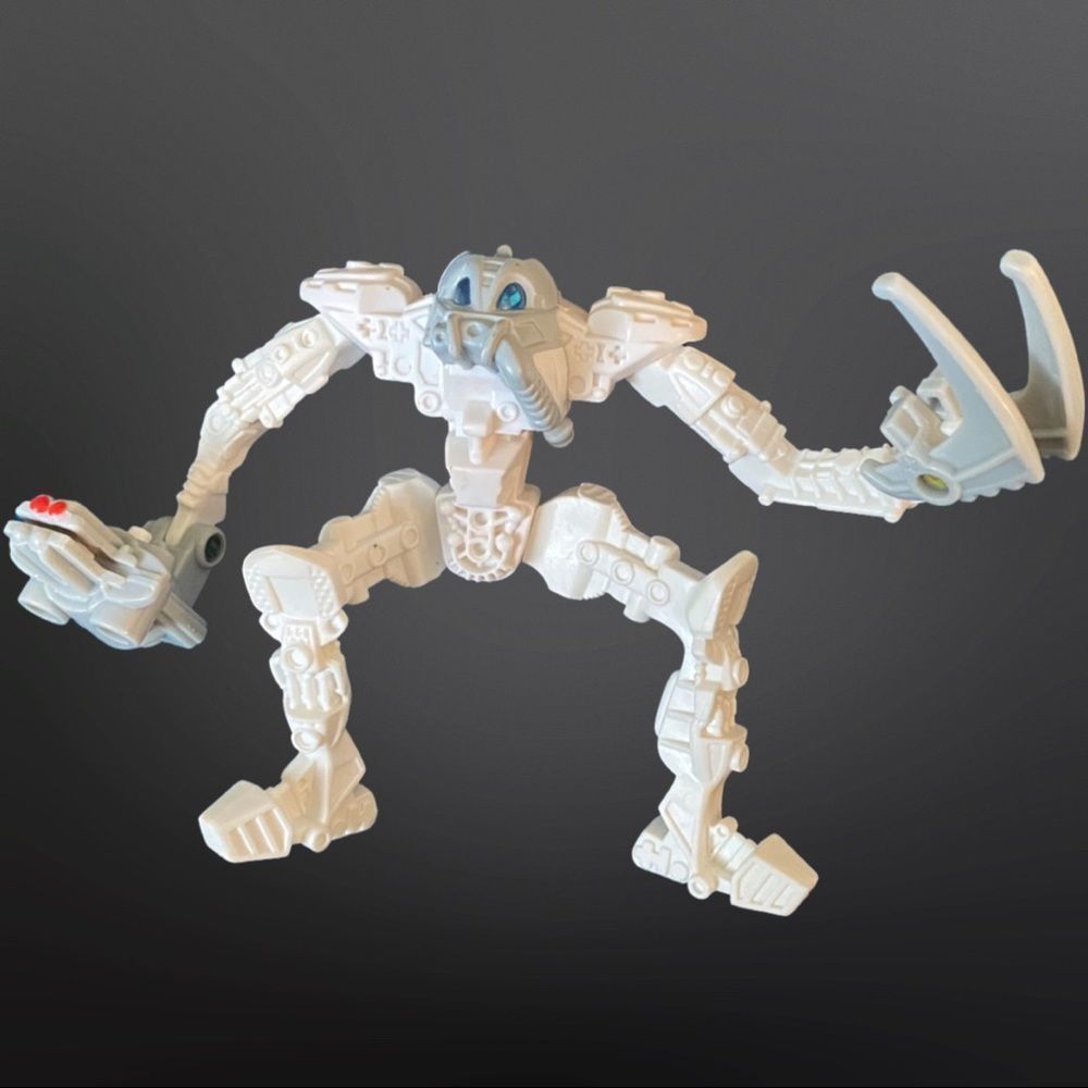 - Lego Bionicle Mahri Toa Matoro #1 McDonald's Happy Meal Toy 2007
